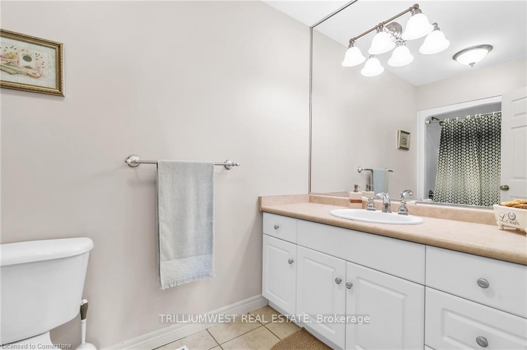 Photo 30 of 288 Farley Drive, Guelph, Pineridge/Westminster Woods — HOMEH