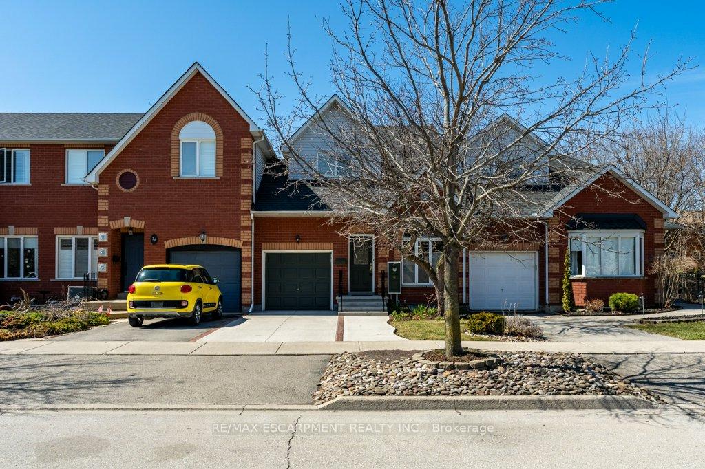 Photo 4 of 68 Morrison Crescent, Grimsby, Grimsby Beach — HOMEH