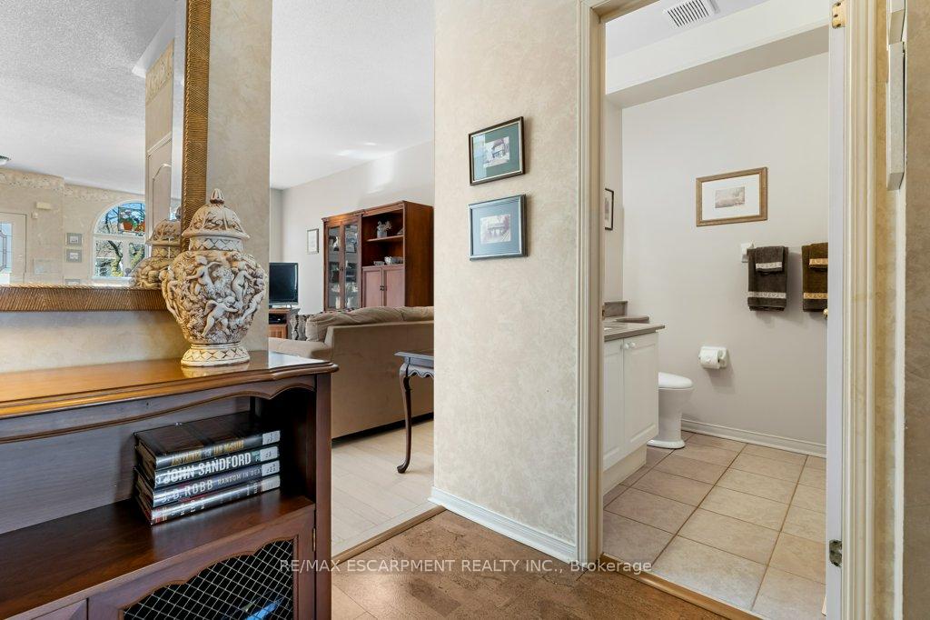 Photo 13 of 68 Morrison Crescent, Grimsby, Grimsby Beach — HOMEH