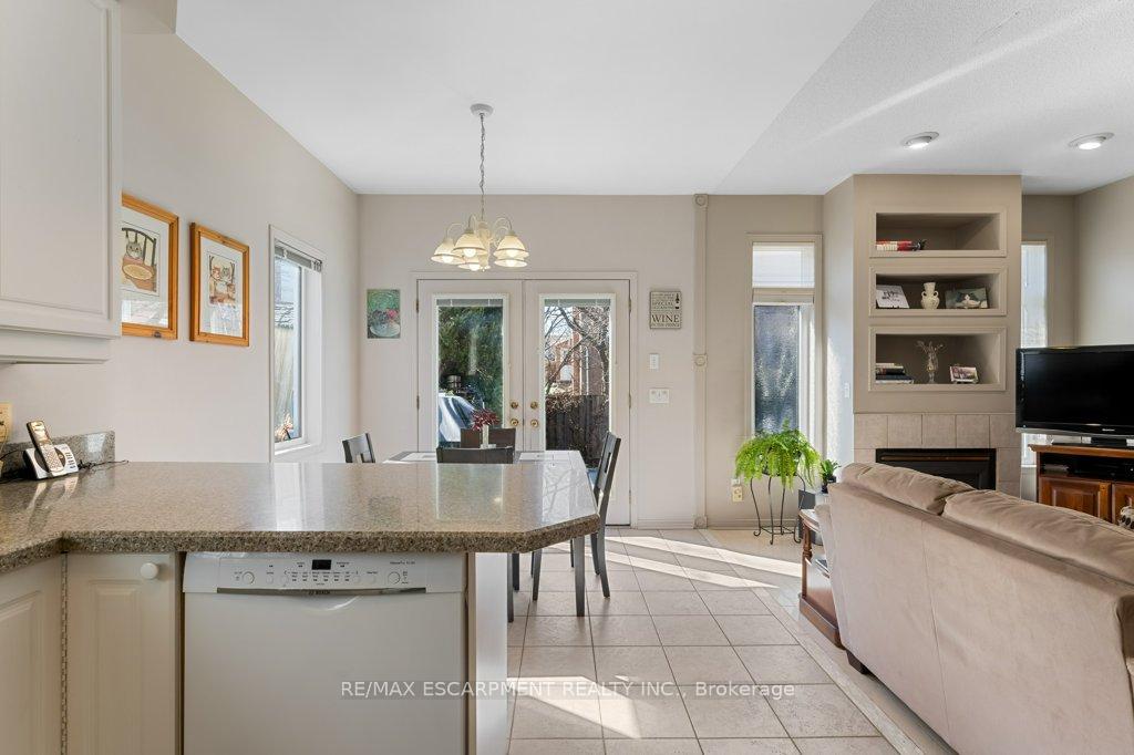 Photo 21 of 68 Morrison Crescent, Grimsby, Grimsby Beach — HOMEH
