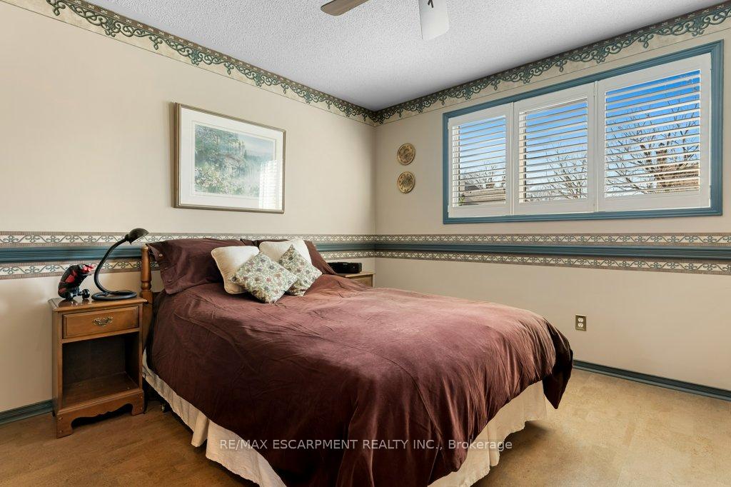 Photo 25 of 68 Morrison Crescent, Grimsby, Grimsby Beach — HOMEH