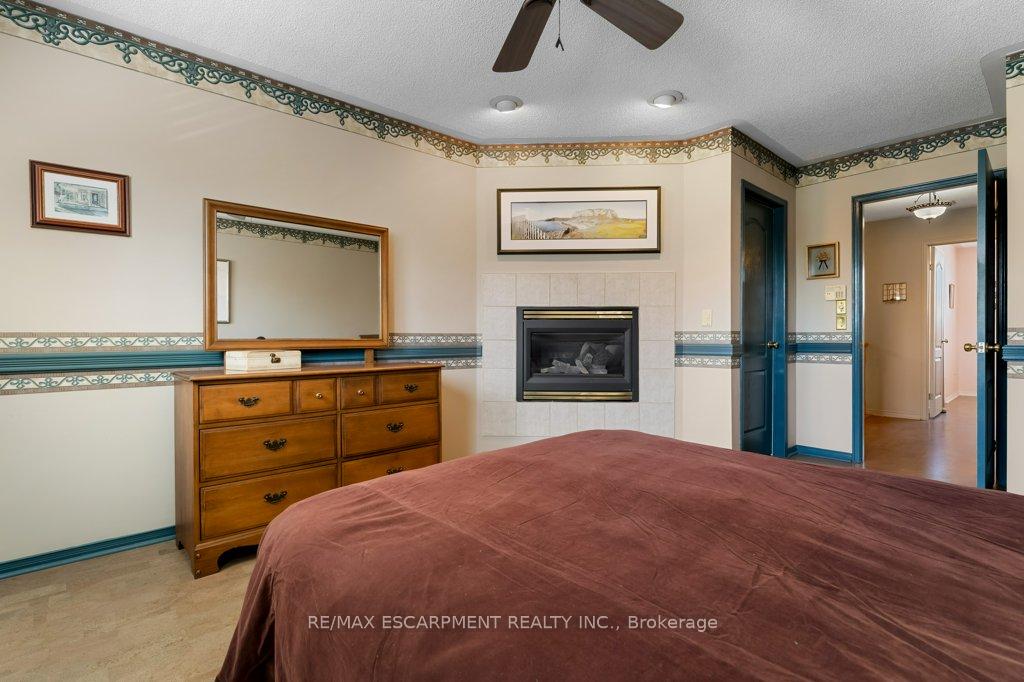 Photo 26 of 68 Morrison Crescent, Grimsby, Grimsby Beach — HOMEH