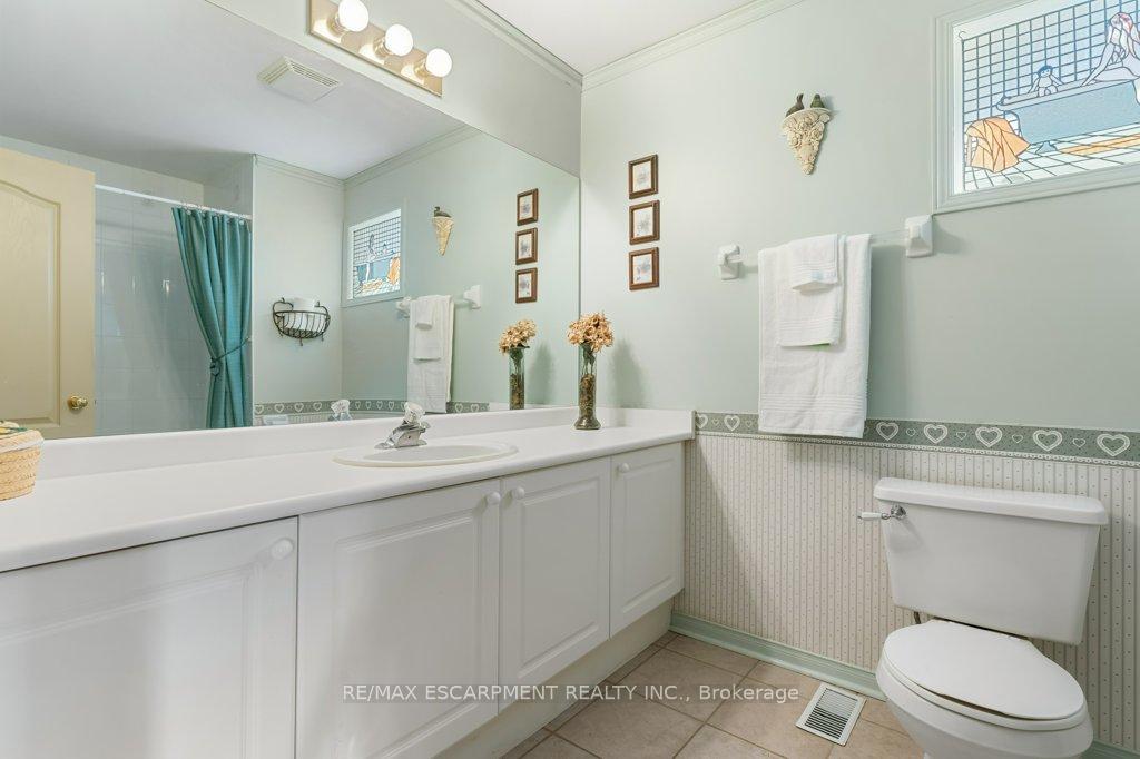 Photo 27 of 68 Morrison Crescent, Grimsby, Grimsby Beach — HOMEH