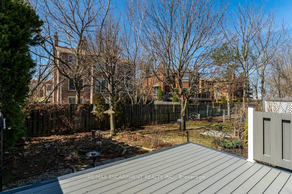 Photo 39 of 68 Morrison Crescent, Grimsby, Grimsby Beach — HOMEH