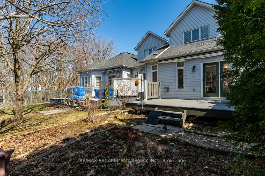 Photo 43 of 68 Morrison Crescent, Grimsby, Grimsby Beach — HOMEH
