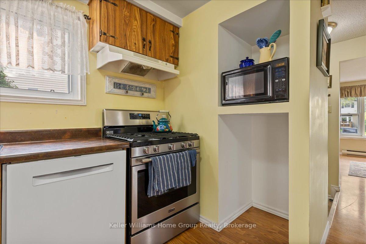 Photo 11 of 76 Upton Crescent, Guelph, Grange Road — HOMEH
