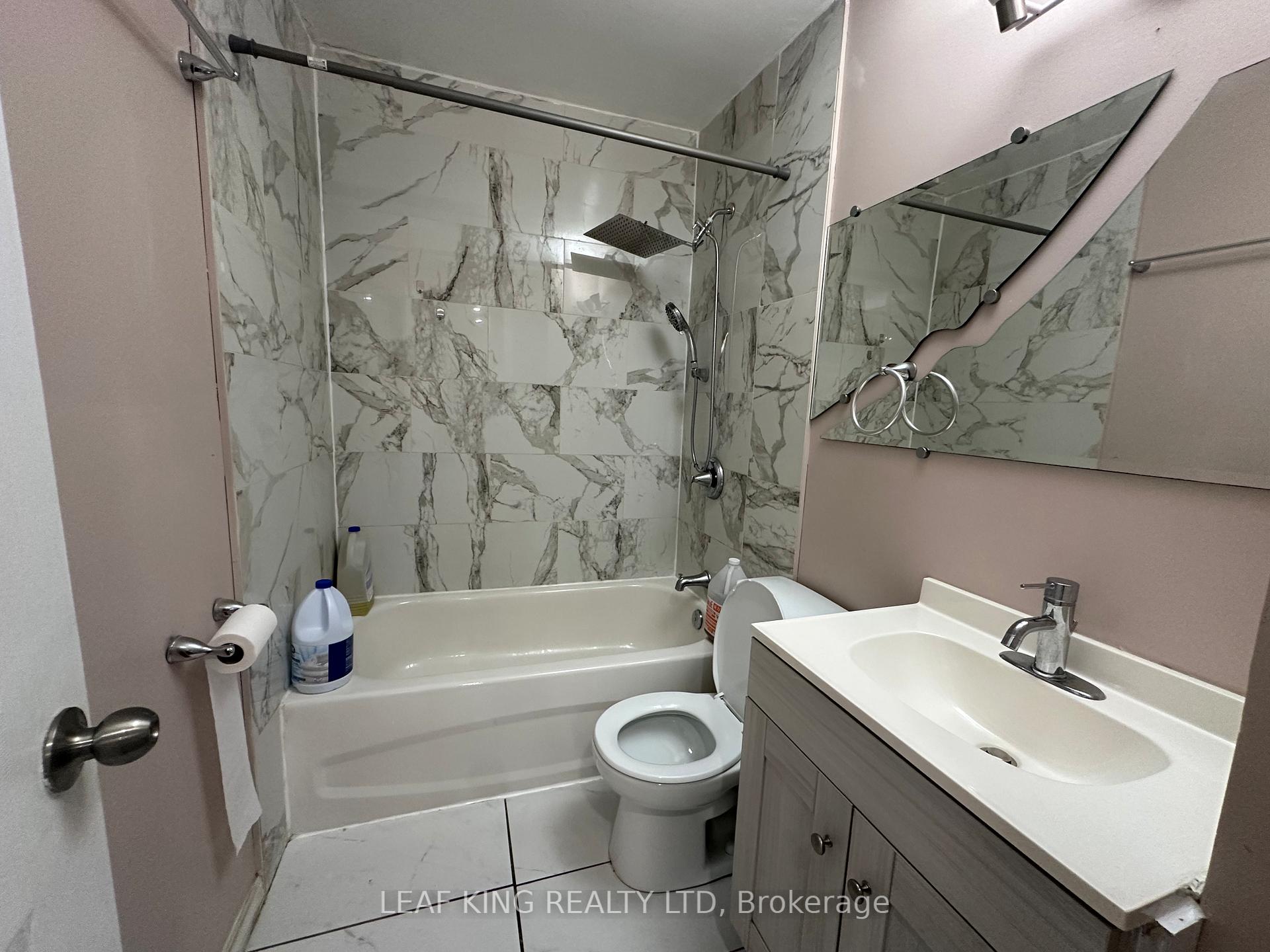 Photo 10 of 21 Stapleton Avenue, Hamilton, Industrial Sector — HOMEH