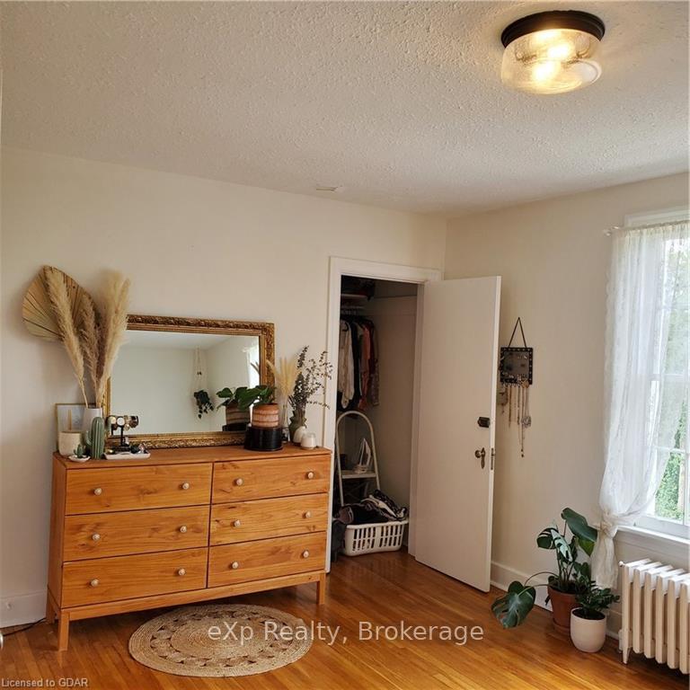 Photo 9 of Unit 2, 21 Dormie Lane, Guelph, Dovercliffe Park/Old University — HOMEH
