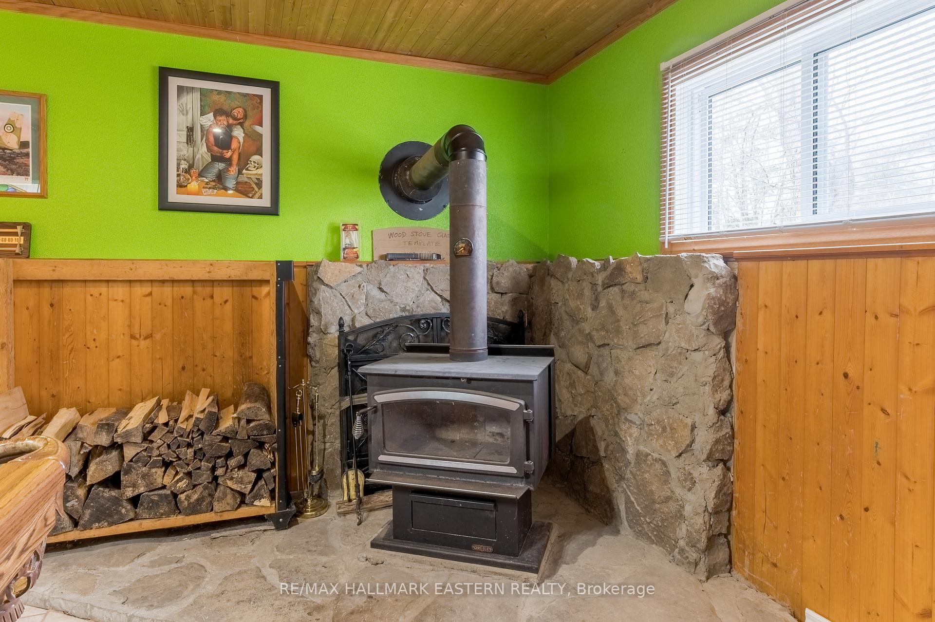 Photo 33 of 2 Gore Street, Kawartha Lakes, Manvers — HOMEH
