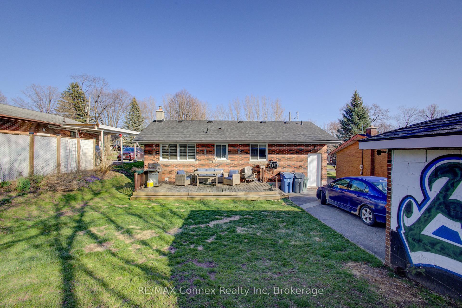 Photo 36 of 20 Laverne Avenue, Guelph, St. George's — HOMEH