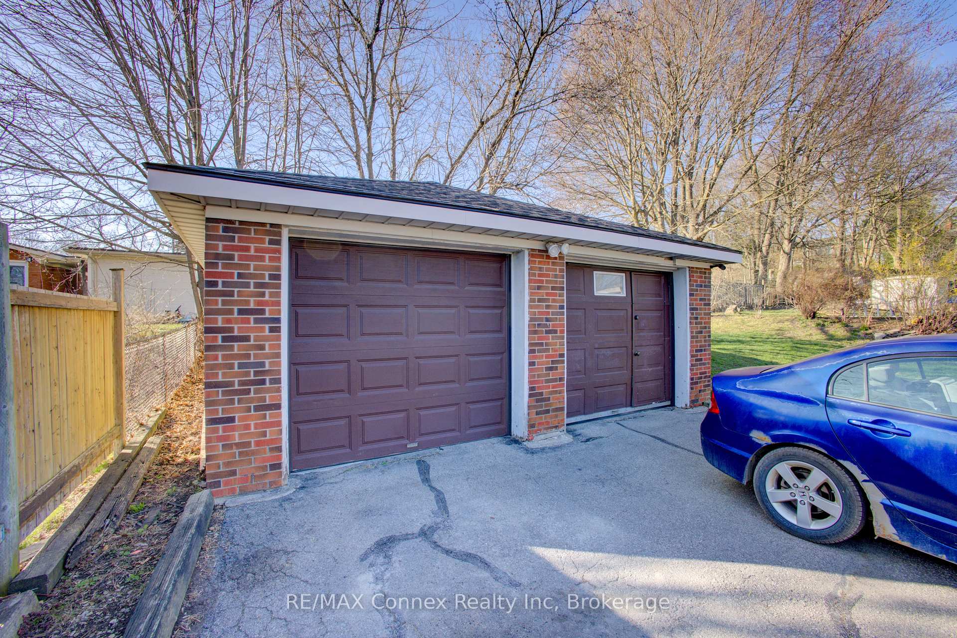 Photo 41 of 20 Laverne Avenue, Guelph, St. George's — HOMEH