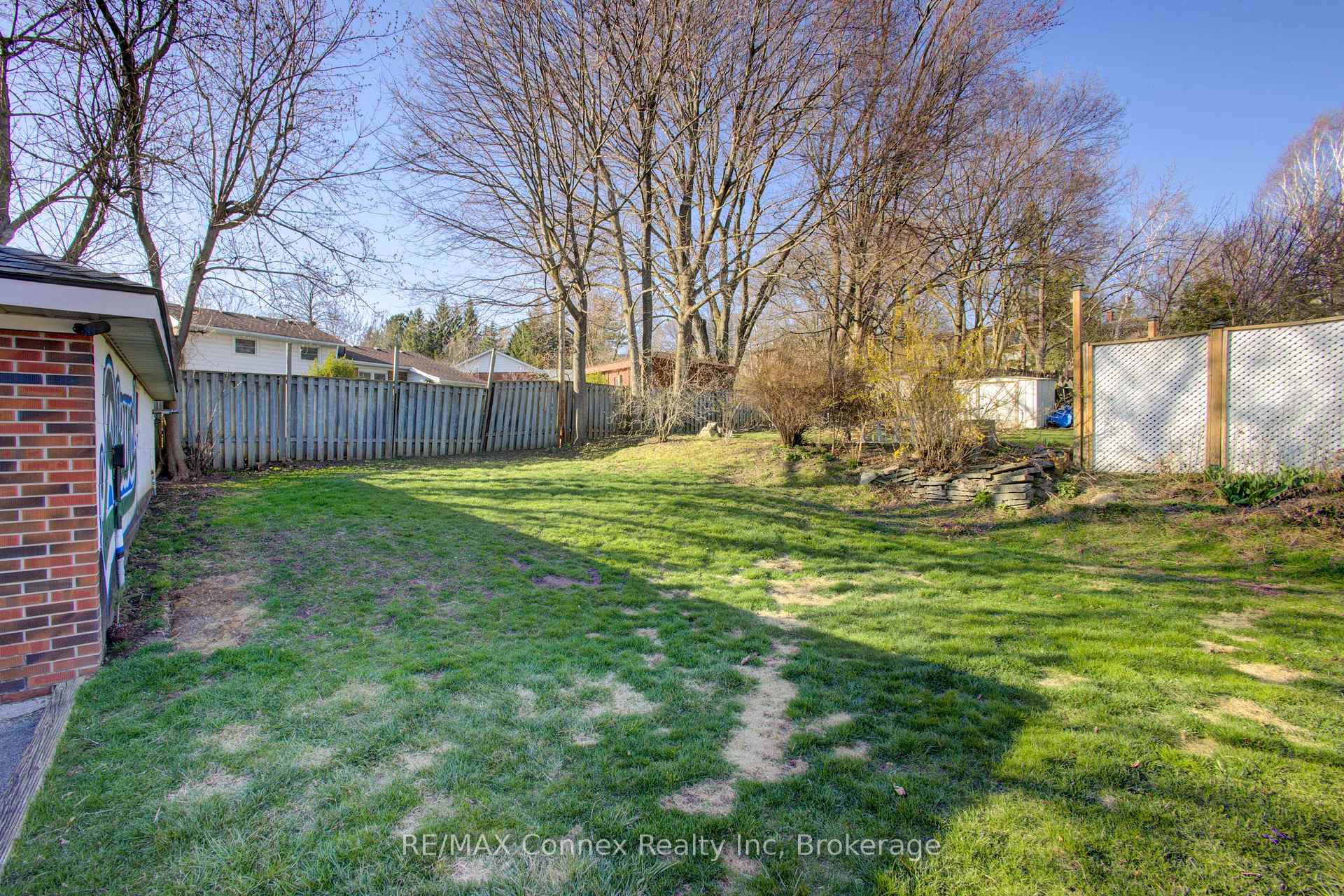 Photo 42 of 20 Laverne Avenue, Guelph, St. George's — HOMEH