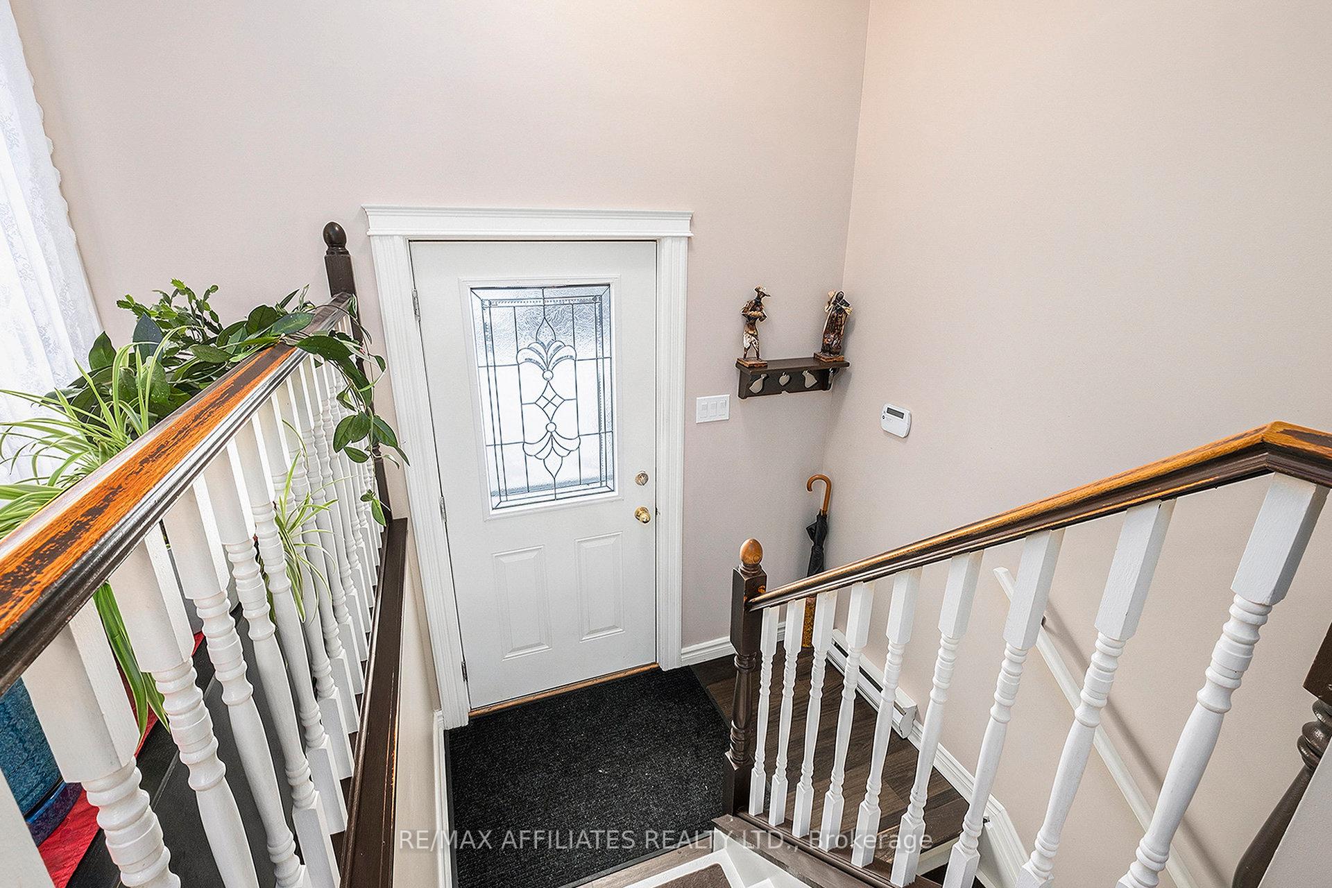 Photo 6 of 19 Knox Street, Carleton Place — HOMEH