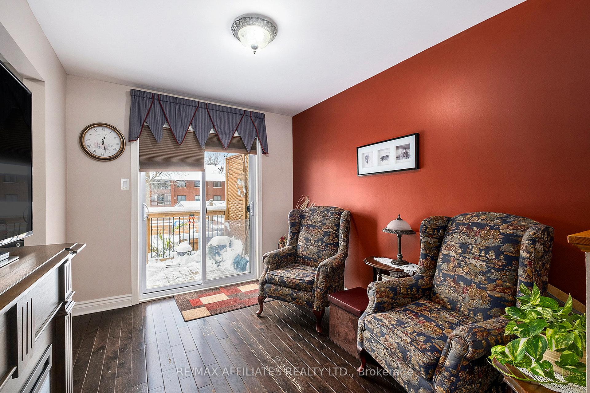 Photo 4 of 19 Knox Street, Carleton Place — HOMEH