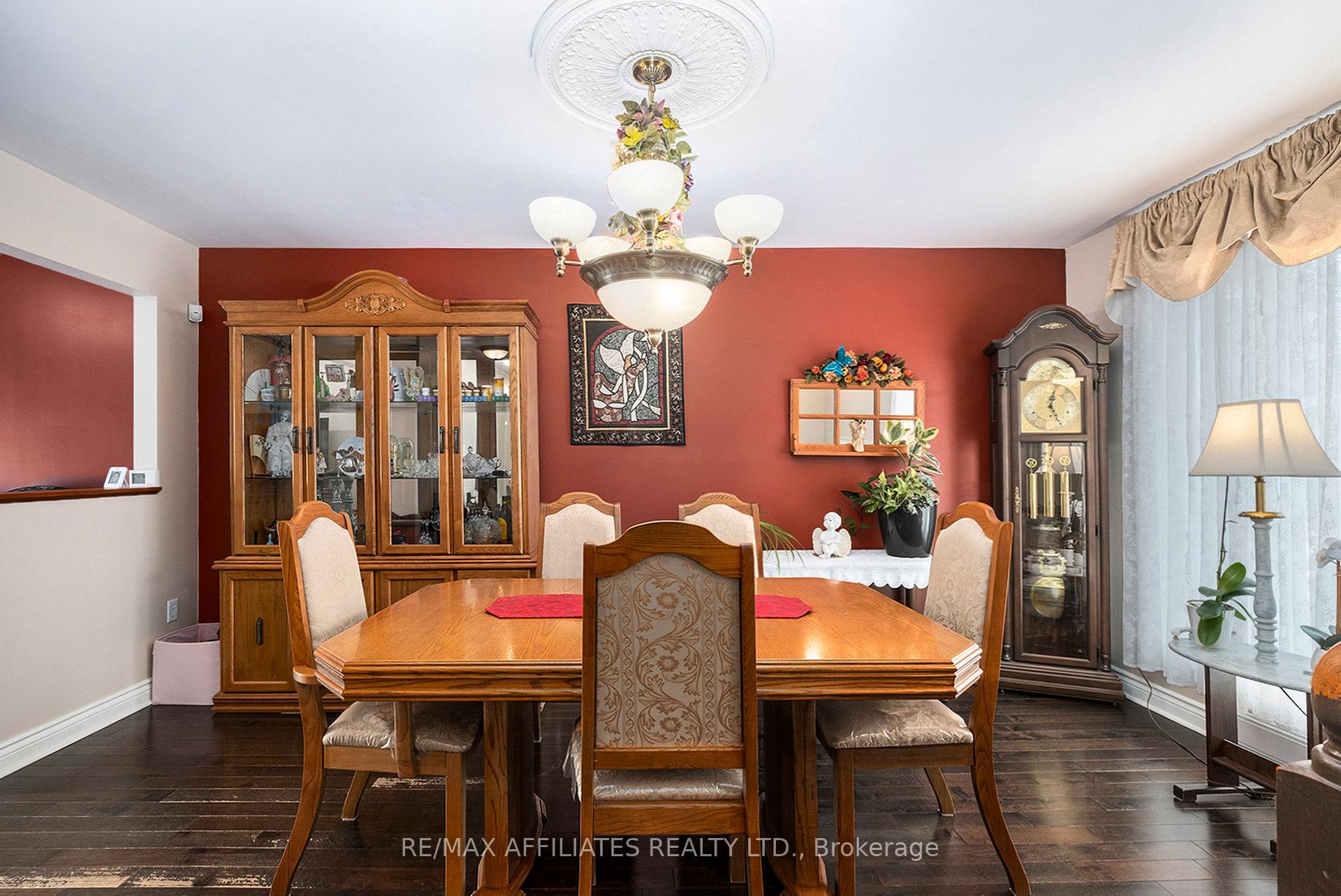 Photo 5 of 19 Knox Street, Carleton Place — HOMEH
