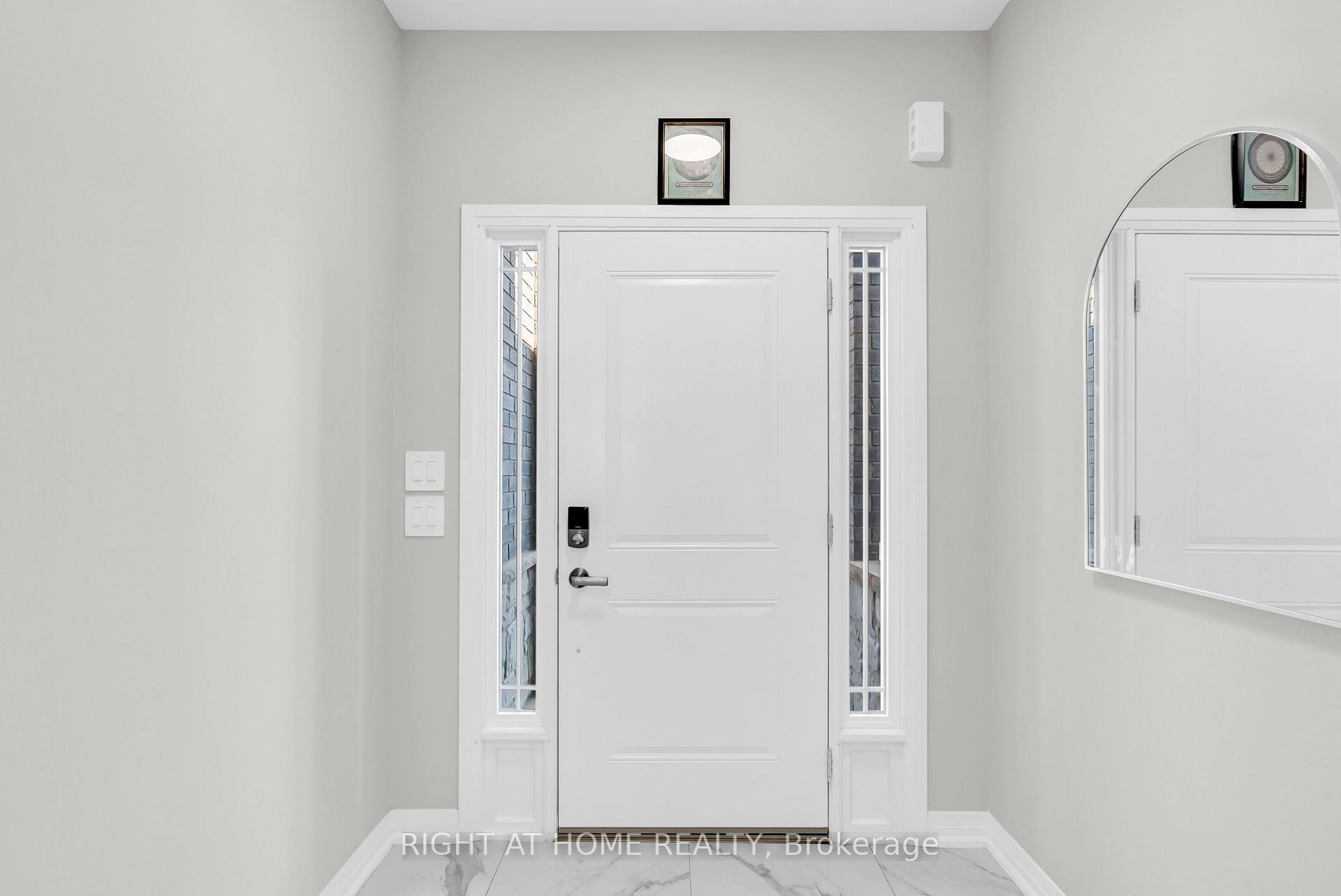 Photo 5 of 171 Rockledge Drive, Hamilton, Rural Glanbrook — HOMEH