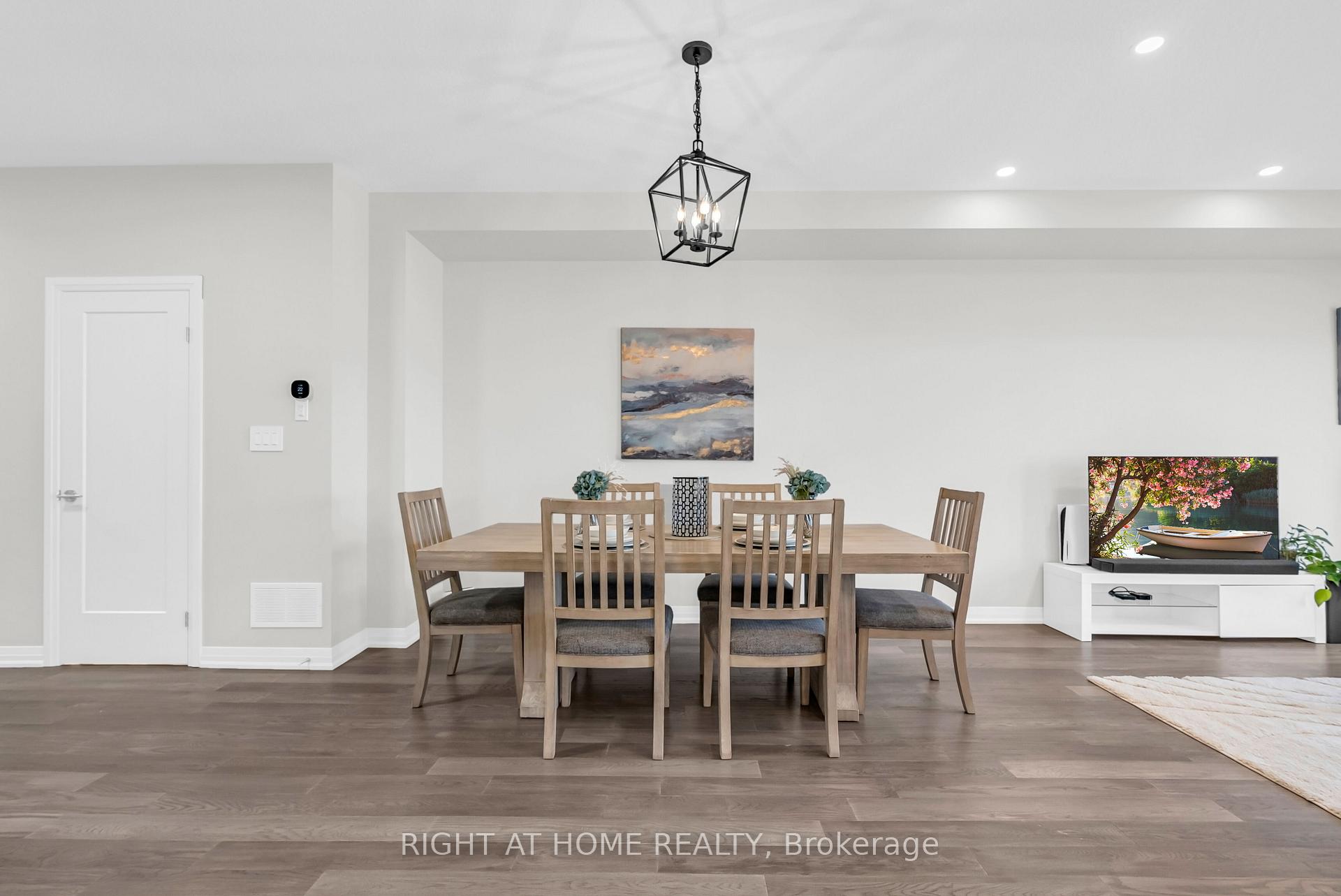 Photo 8 of 171 Rockledge Drive, Hamilton, Rural Glanbrook — HOMEH
