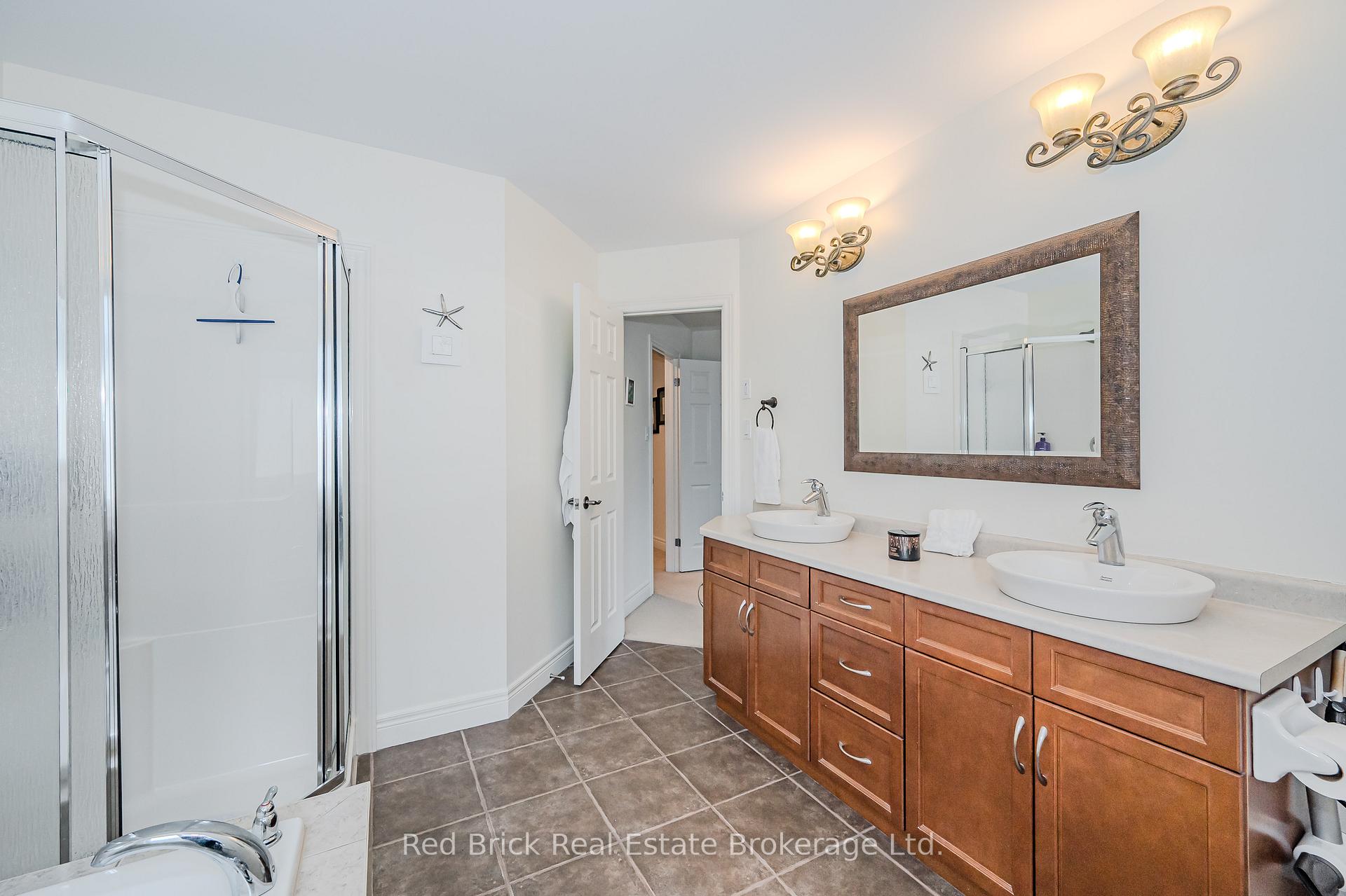 Photo 20 of 5 Bright Lane, Guelph, Pineridge/Westminster Woods — HOMEH