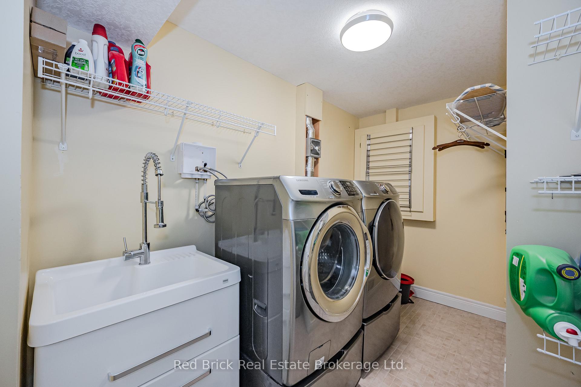 Photo 29 of 5 Bright Lane, Guelph, Pineridge/Westminster Woods — HOMEH