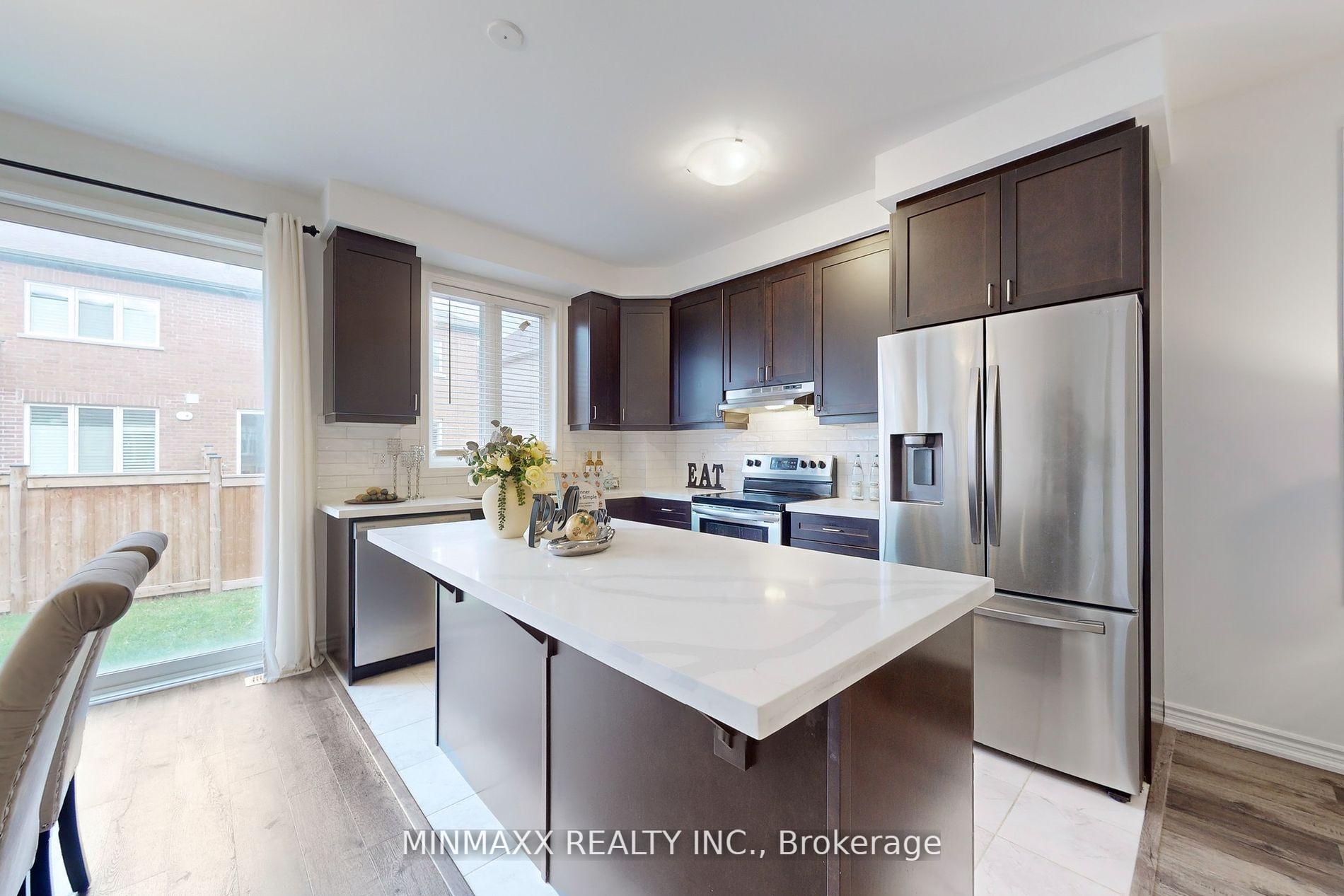 Photo 13 of 1263 Wintergreen Place, Milton, Cobban — HOMEH