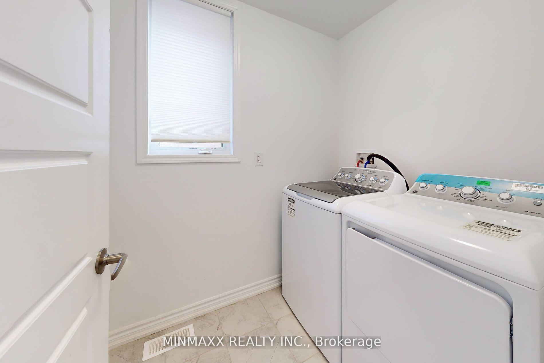 Photo 20 of 1263 Wintergreen Place, Milton, Cobban — HOMEH
