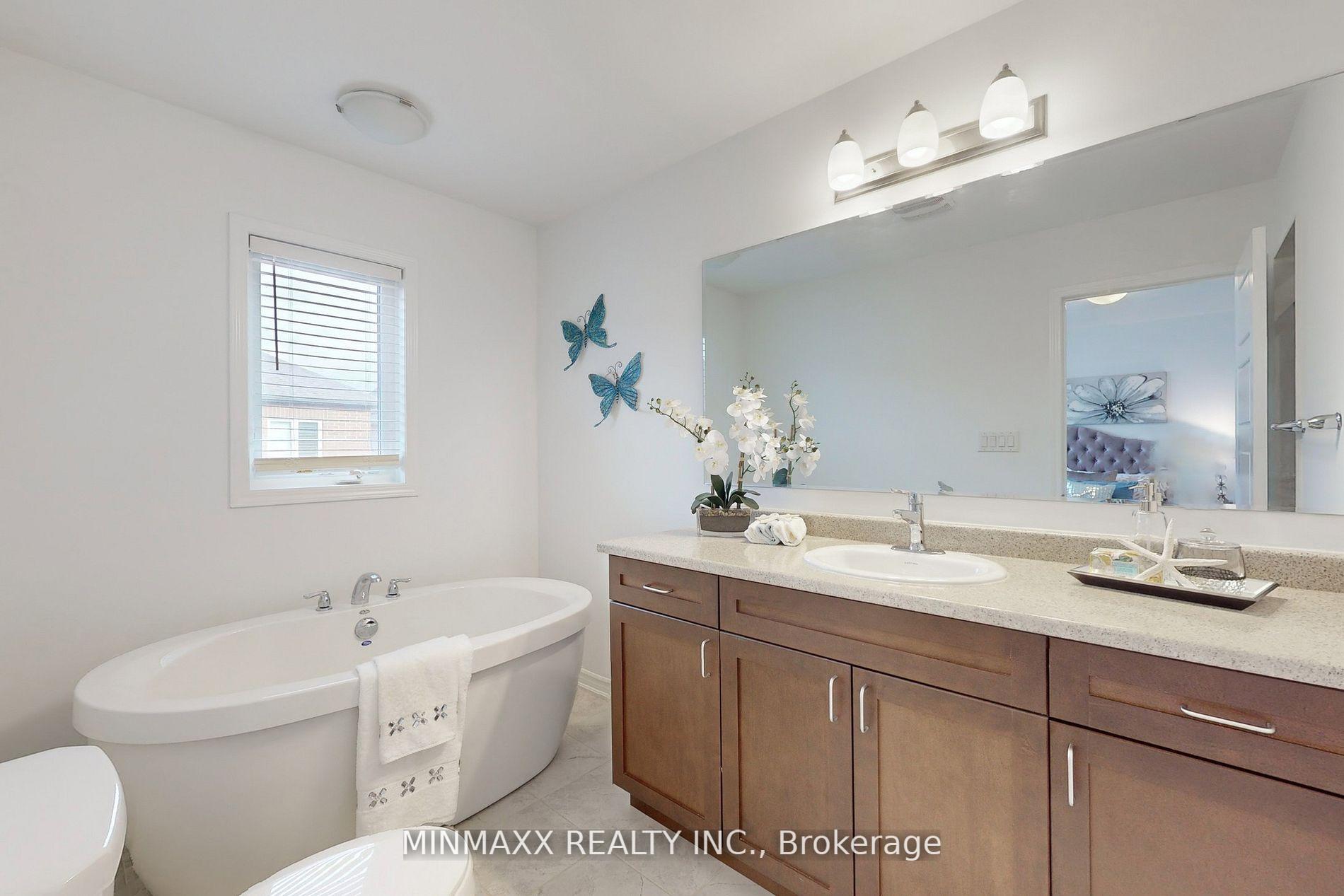 Photo 23 of 1263 Wintergreen Place, Milton, Cobban — HOMEH