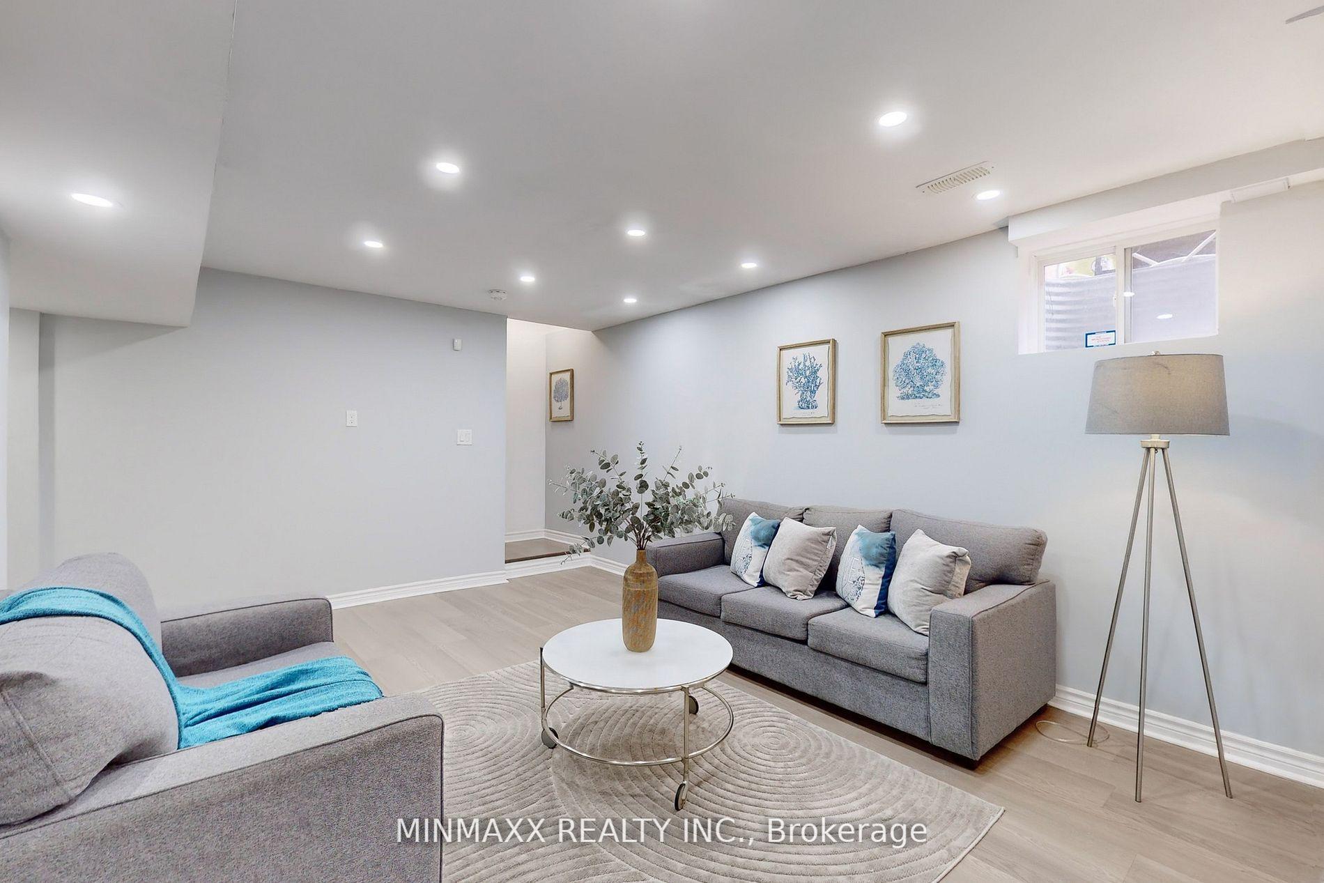 Photo 33 of 1263 Wintergreen Place, Milton, Cobban — HOMEH