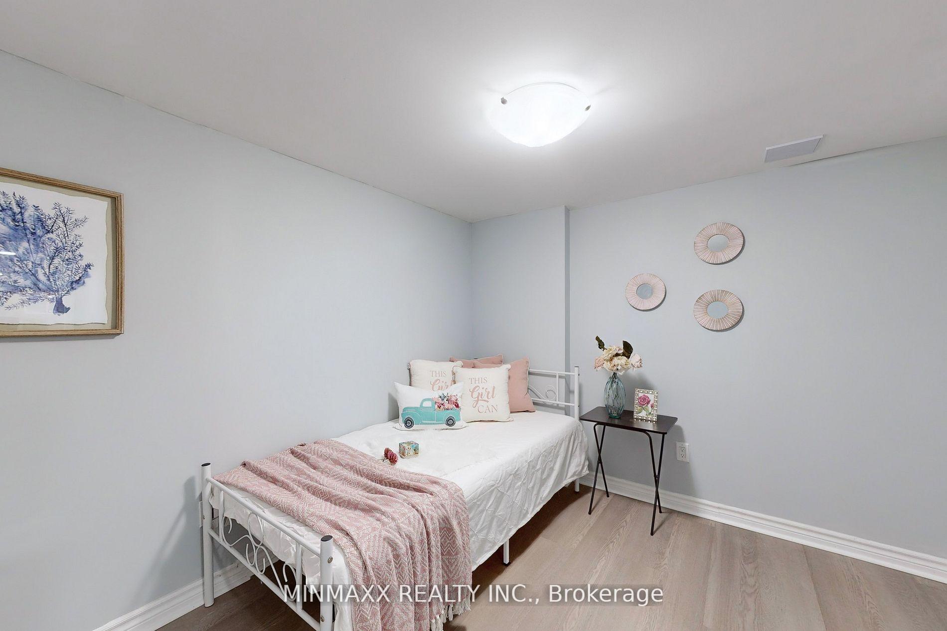 Photo 34 of 1263 Wintergreen Place, Milton, Cobban — HOMEH