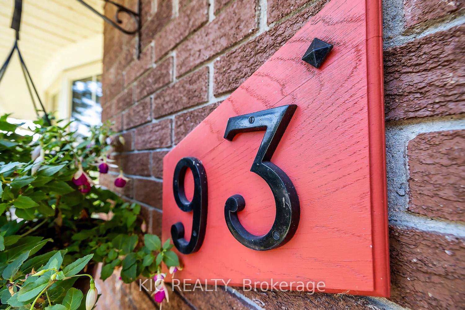 Photo 77 of 93 Bond Street W, Kawartha Lakes, Fenelon Falls — HOMEH