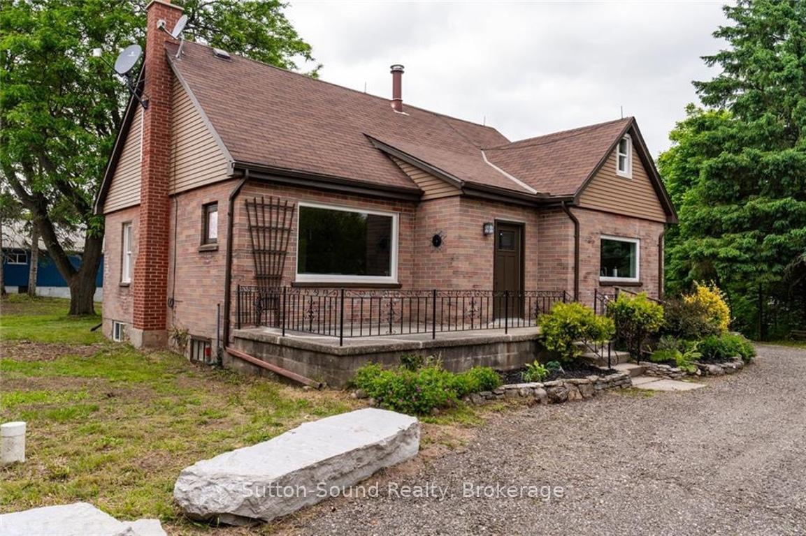 Photo 1 of 657 Brant Waterloo Road E, Brant, South Dumfries — HOMEH