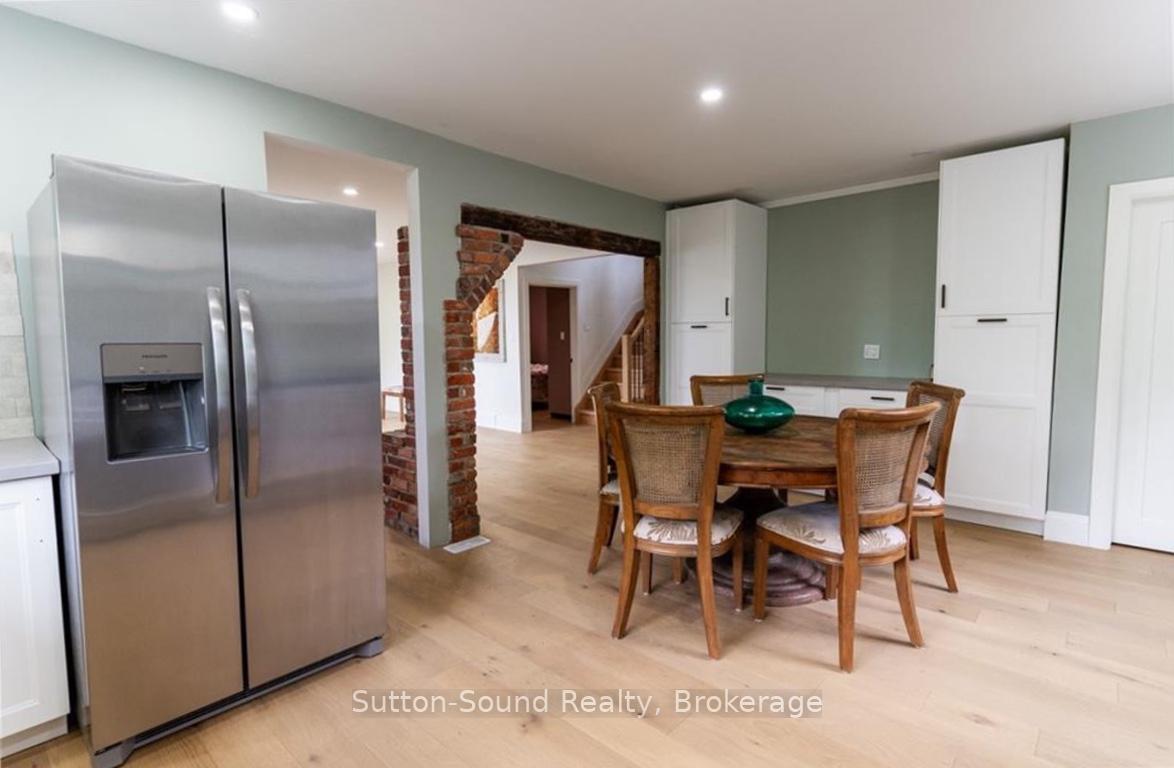 Photo 6 of 657 Brant Waterloo Road E, Brant, South Dumfries — HOMEH