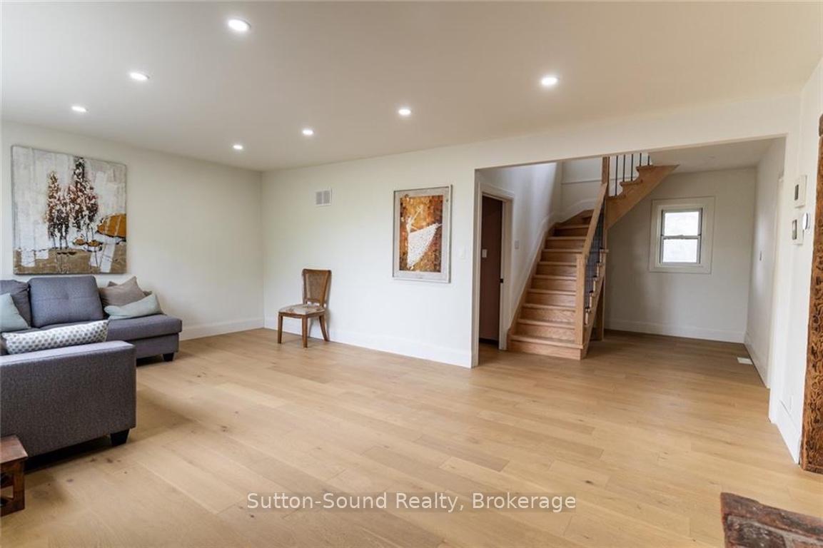 Photo 7 of 657 Brant Waterloo Road E, Brant, South Dumfries — HOMEH