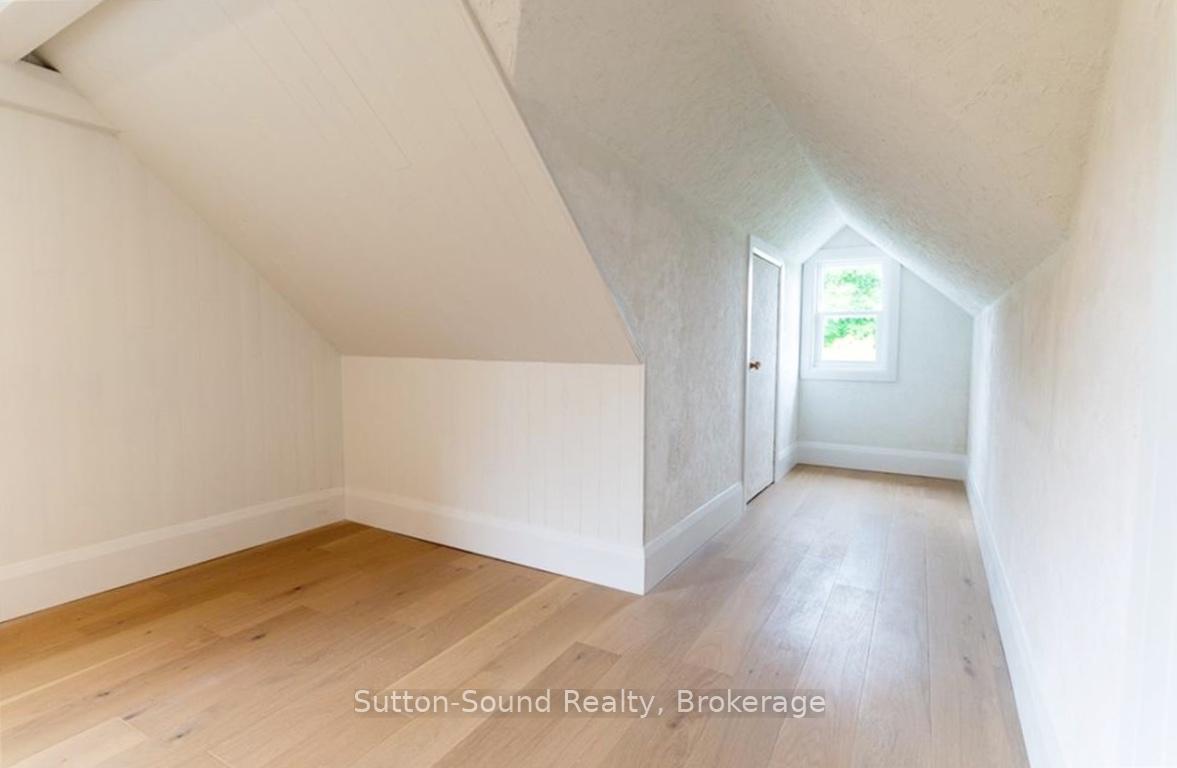 Photo 27 of 657 Brant Waterloo Road E, Brant, South Dumfries — HOMEH