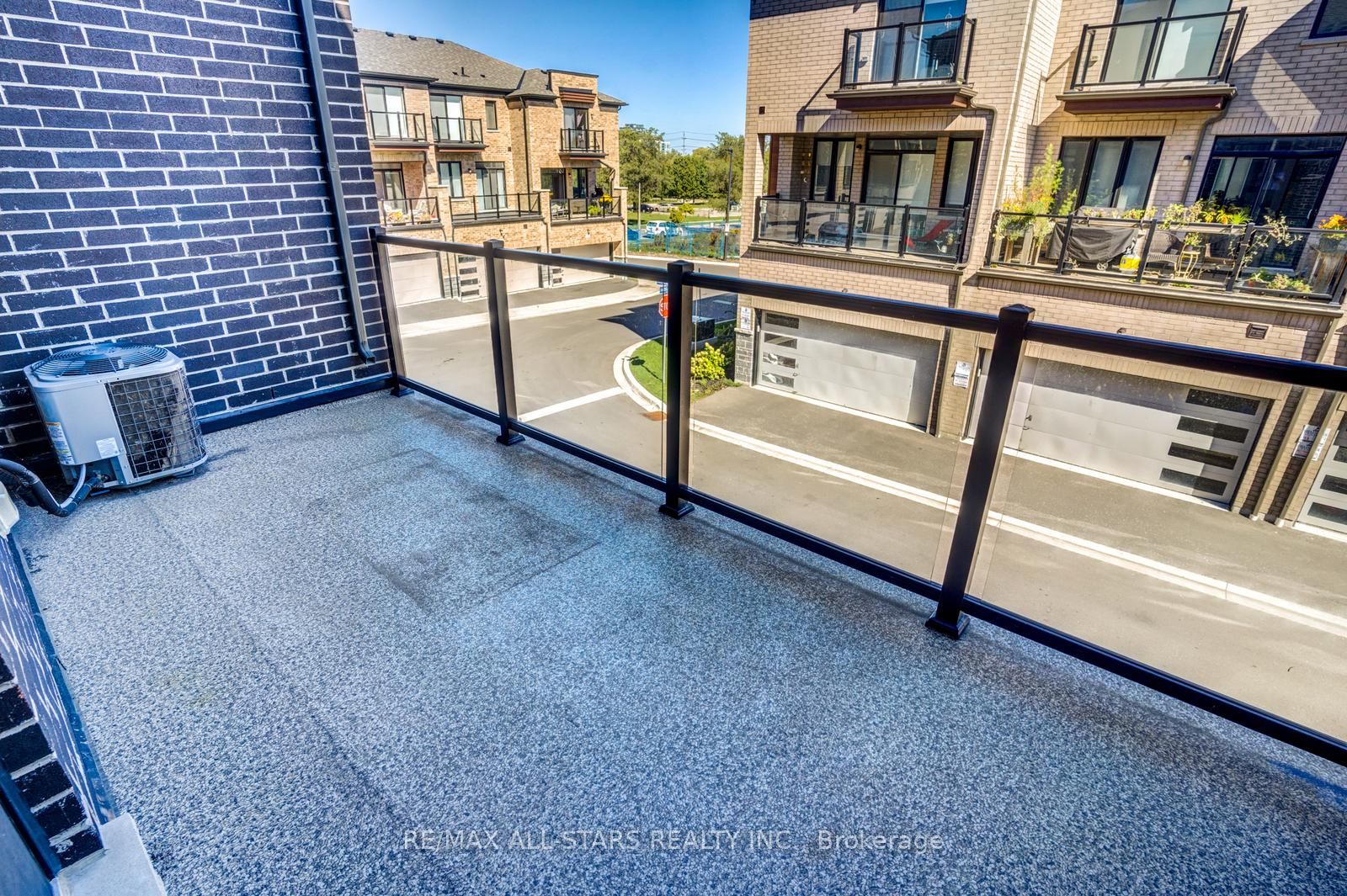 Photo 66 of 41 Steamboat Way, Whitby, Port Whitby — HOMEH