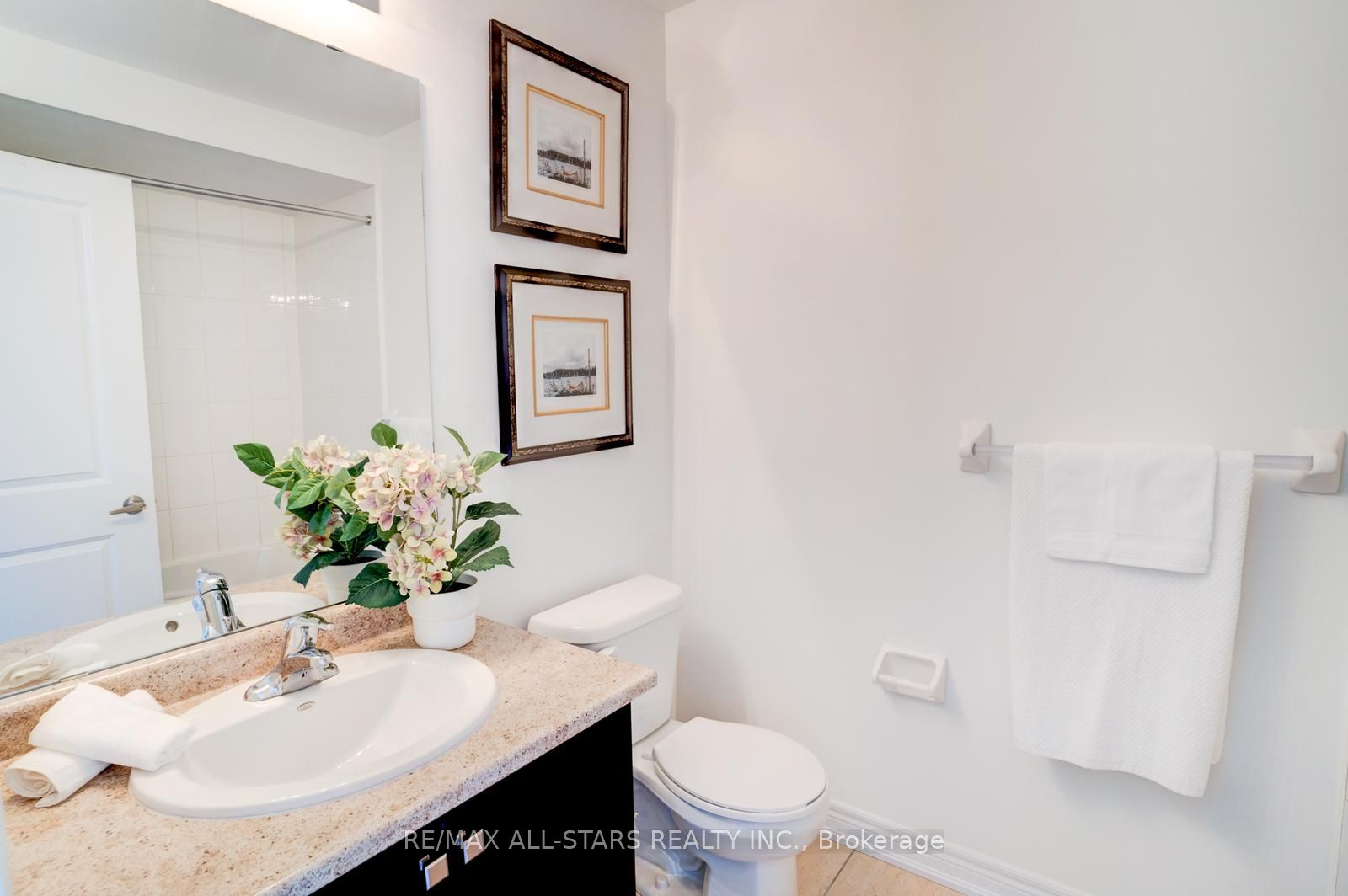 Photo 79 of 41 Steamboat Way, Whitby, Port Whitby — HOMEH