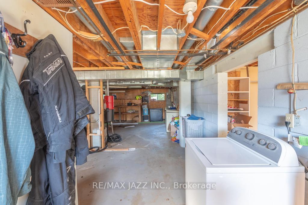 Photo 25 of 243 Cameron Road, Kawartha Lakes, Fenelon — HOMEH