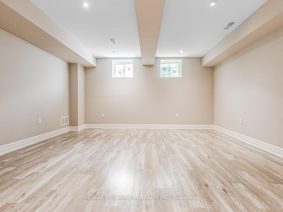 Photo 17 of 367 Emmett Landing, Milton, Harrison — HOMEH