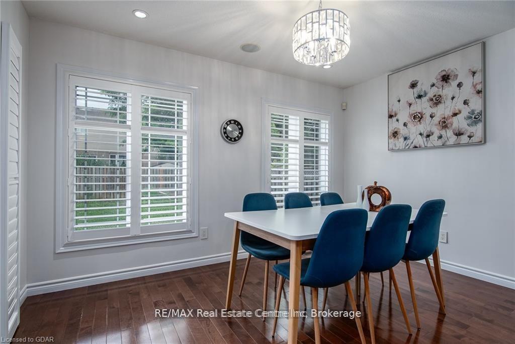 Photo 10 of 130 Clough Crescent, Guelph, Pineridge/Westminster Woods — HOMEH