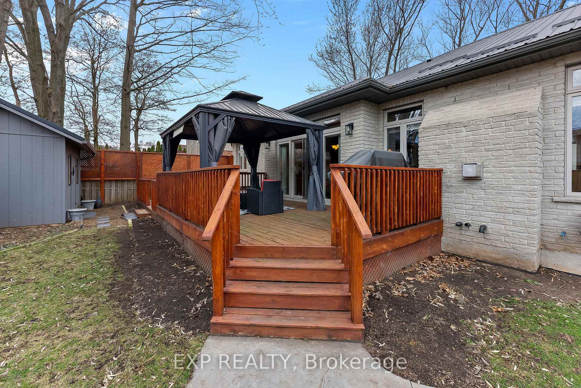 Photo 38 of 6 Book Road, Grimsby, Grimsby East — HOMEH