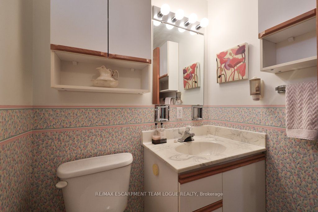 Photo 90 of 3501 Rubens Court, Burlington, Roseland — HOMEH