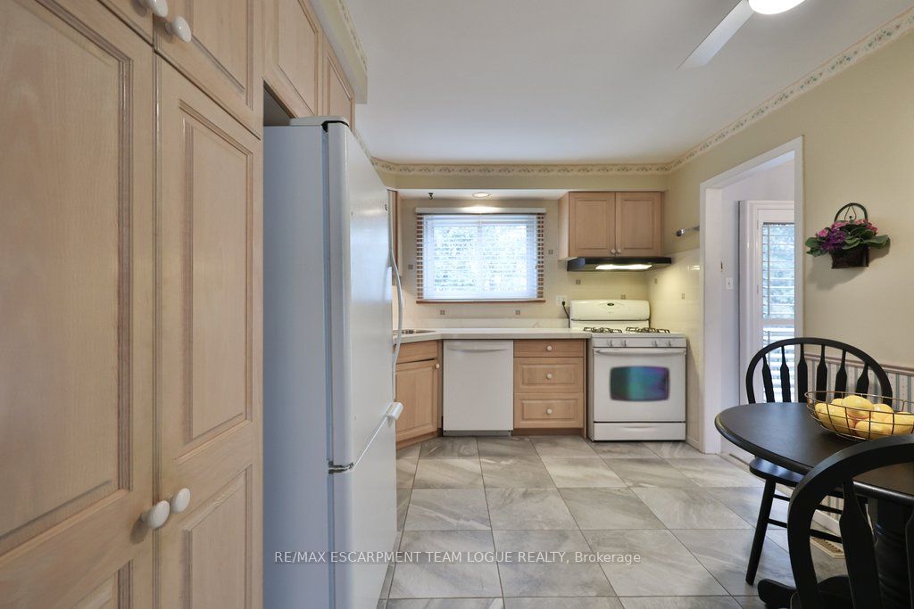Photo 64 of 3501 Rubens Court, Burlington, Roseland — HOMEH
