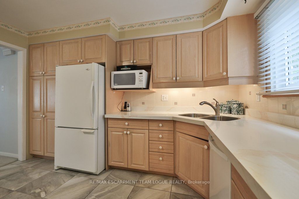 Photo 66 of 3501 Rubens Court, Burlington, Roseland — HOMEH