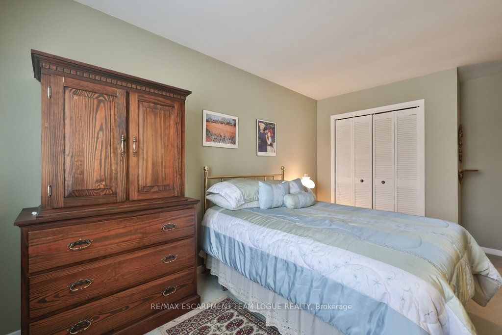 Photo 79 of 3501 Rubens Court, Burlington, Roseland — HOMEH