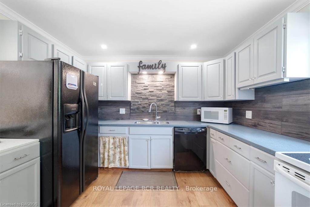 Photo 18 of 360537 160 Road, Grey Highlands — HOMEH