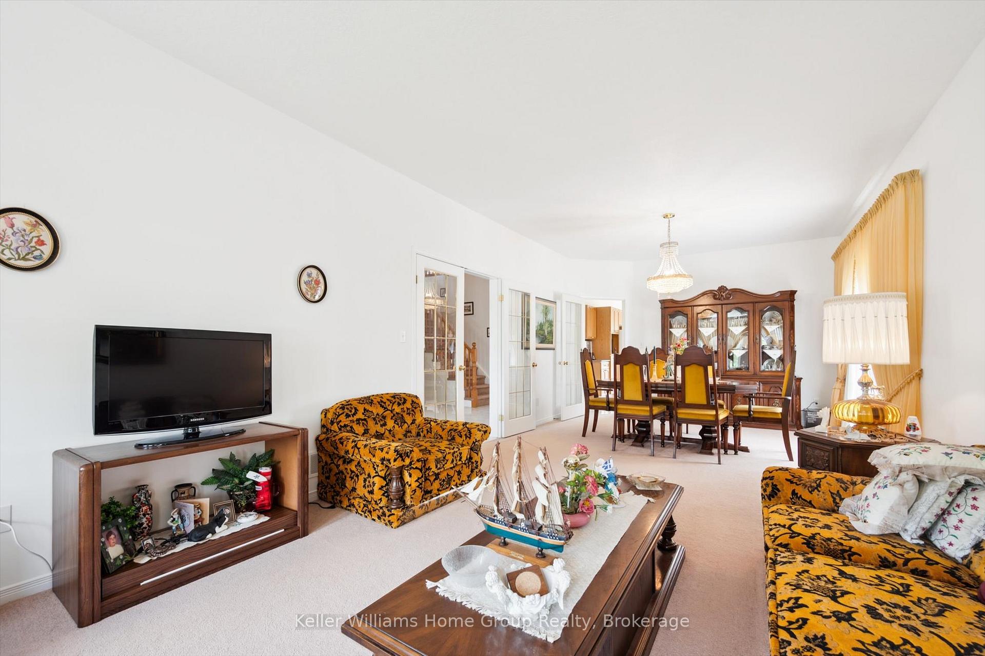 Photo 12 of 35 Creekside Drive, Guelph, Grange Road — HOMEH