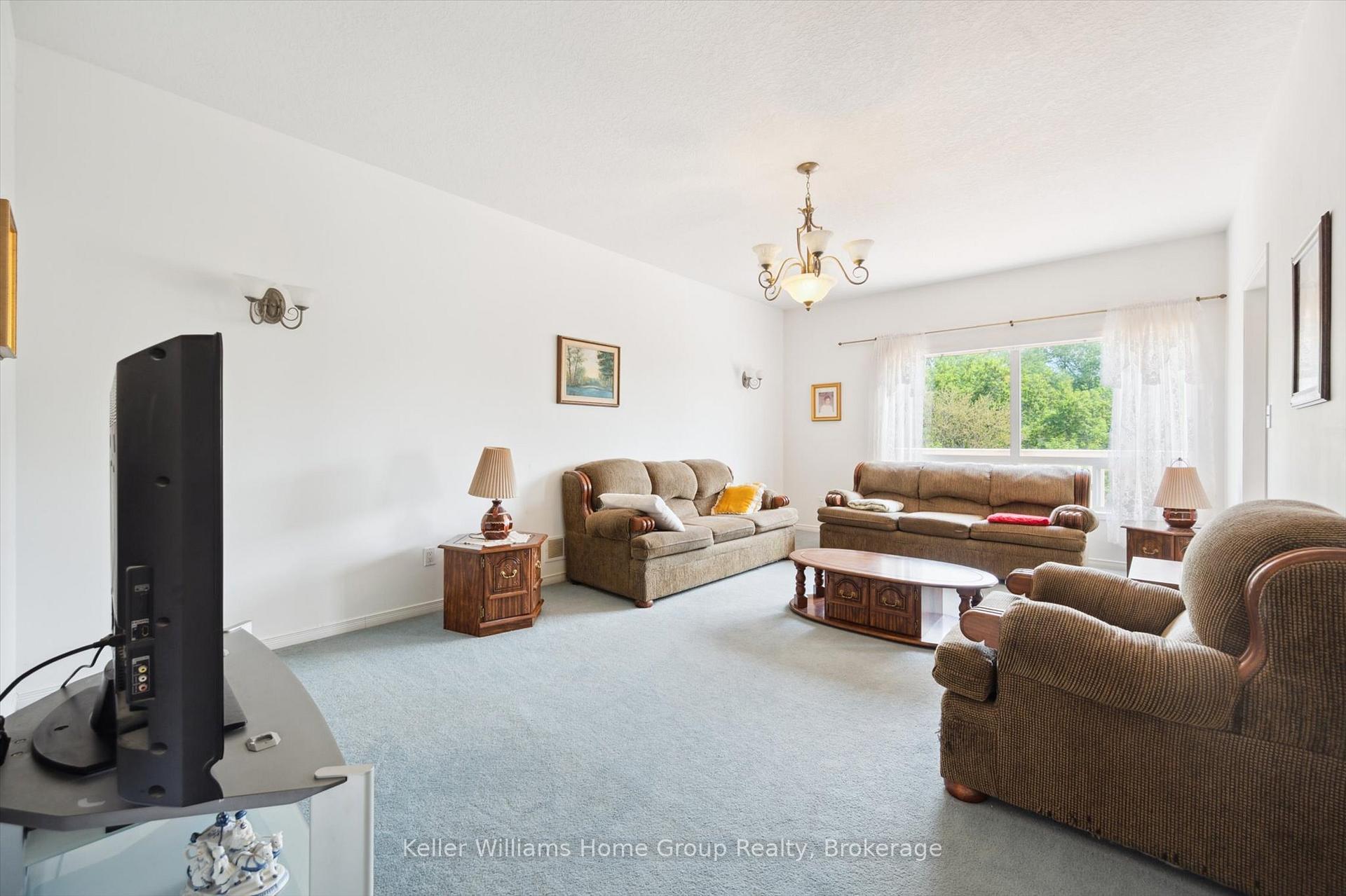 Photo 34 of 35 Creekside Drive, Guelph, Grange Road — HOMEH