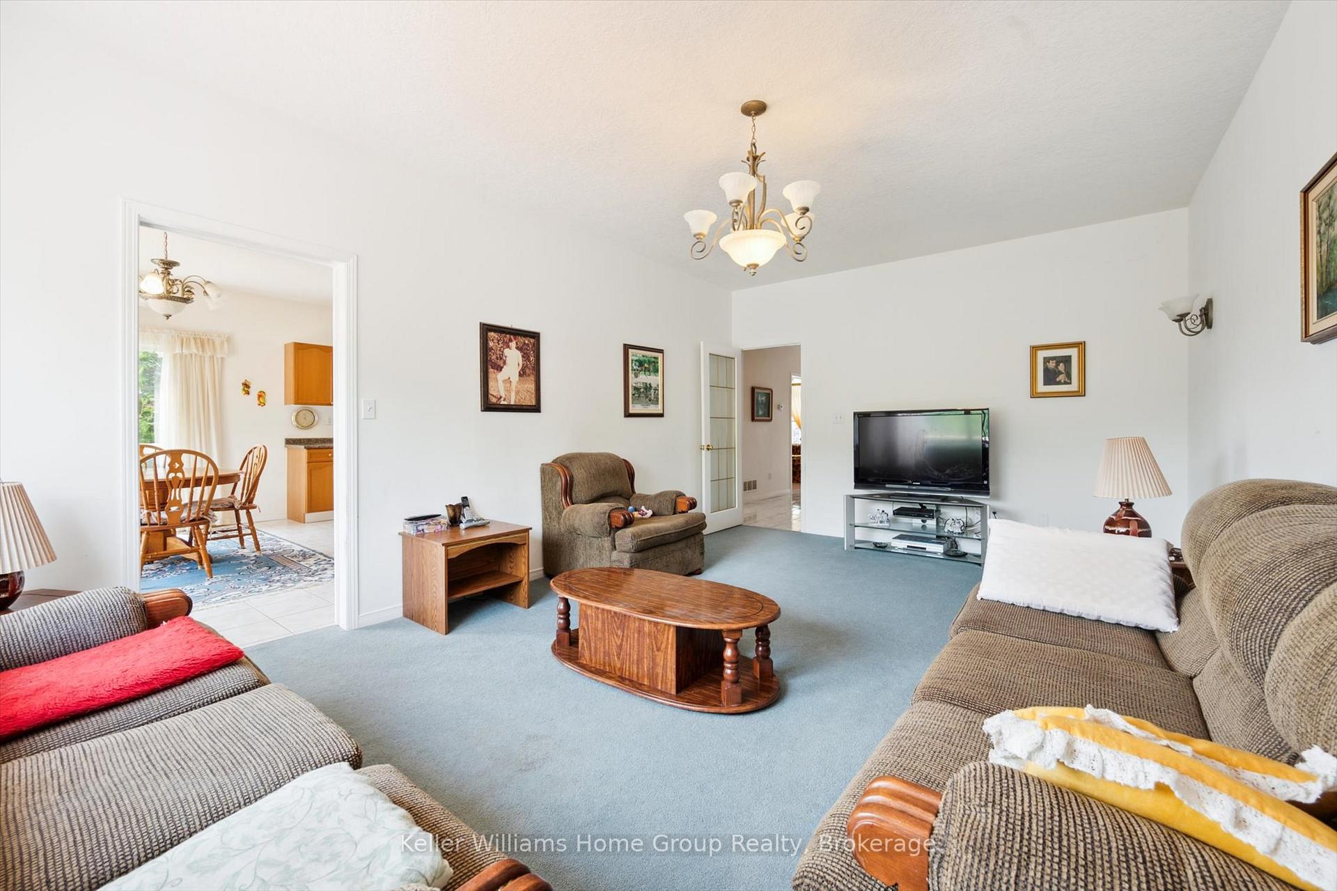 Photo 36 of 35 Creekside Drive, Guelph, Grange Road — HOMEH