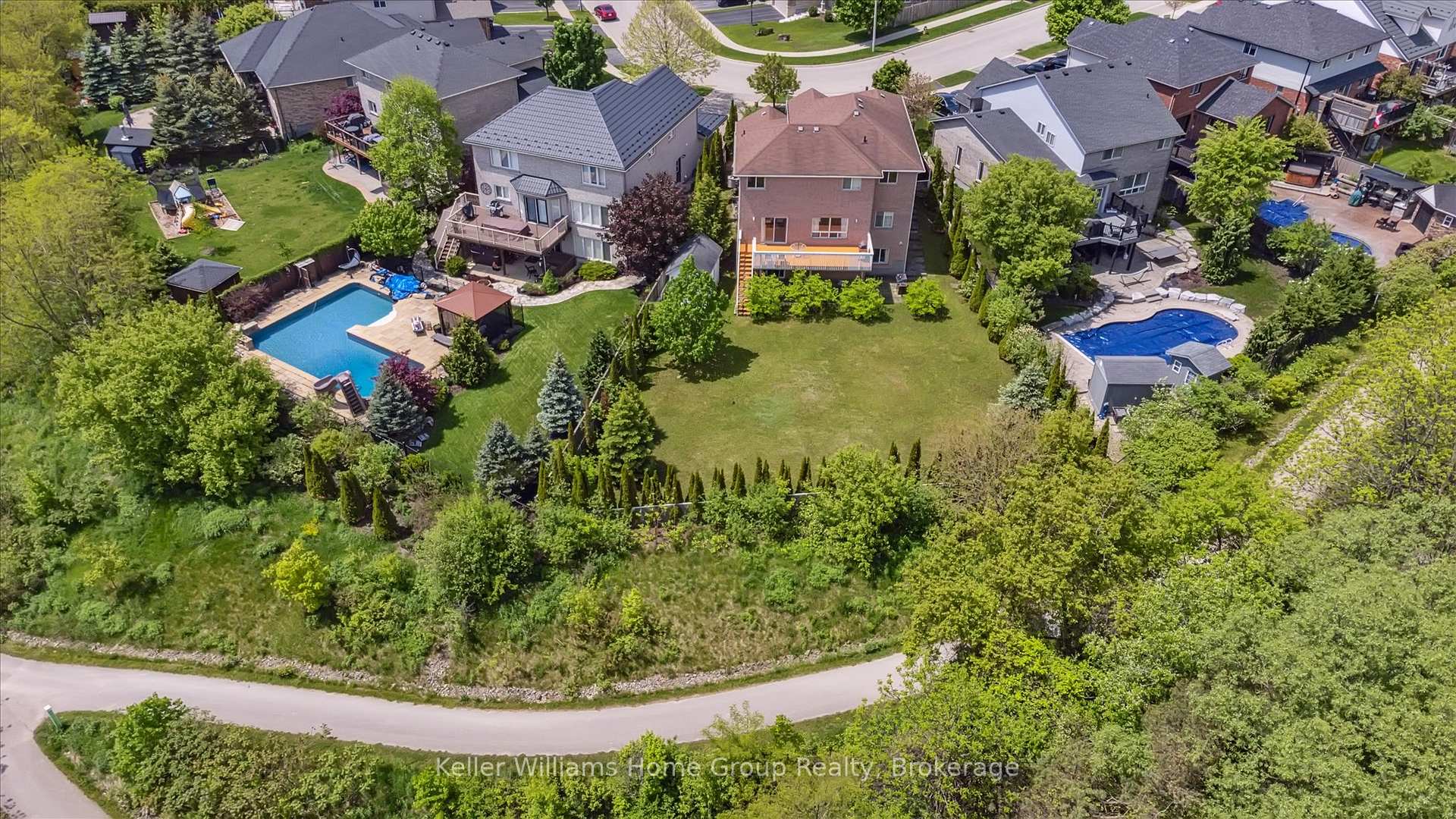 Photo 80 of 35 Creekside Drive, Guelph, Grange Road — HOMEH