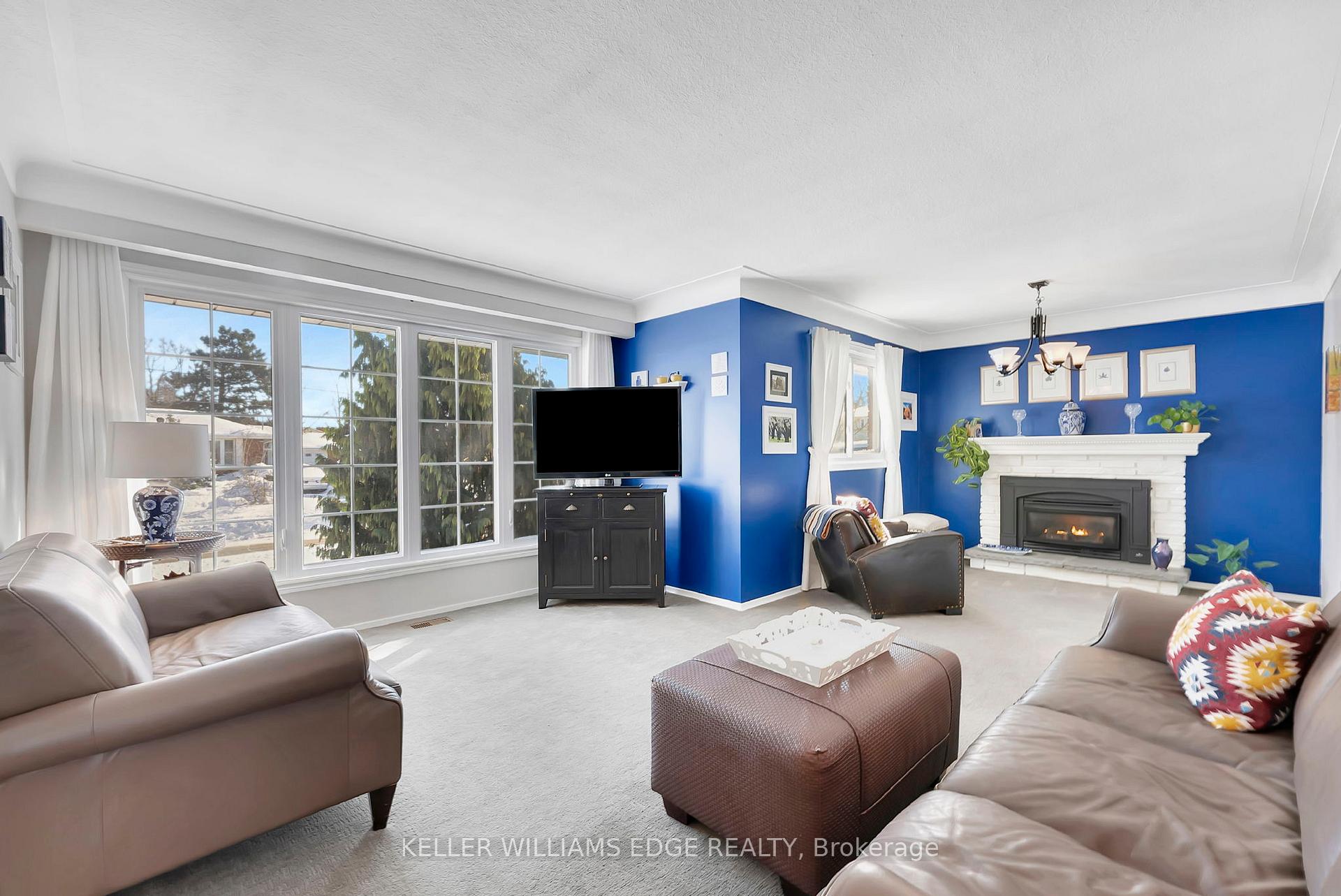 Photo 5 of 37 Woodsview Avenue, Grimsby, Grimsby Beach — HOMEH