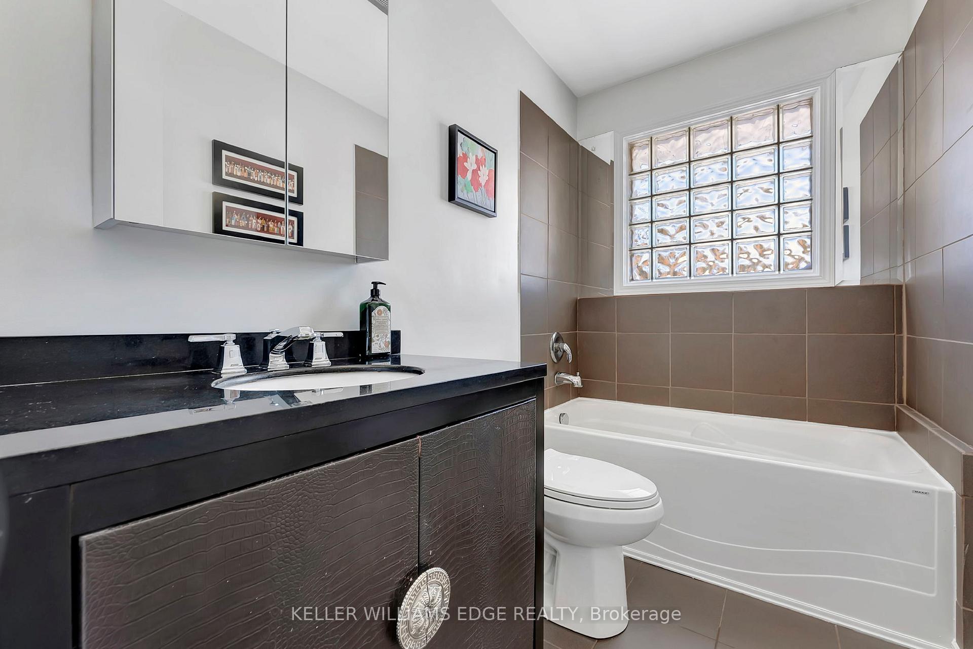 Photo 12 of 37 Woodsview Avenue, Grimsby, Grimsby Beach — HOMEH